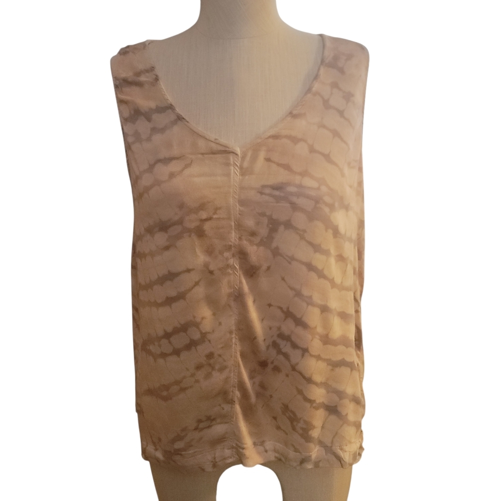 River + Sky, Beige Tie-Dye Tank Top, Size Medium